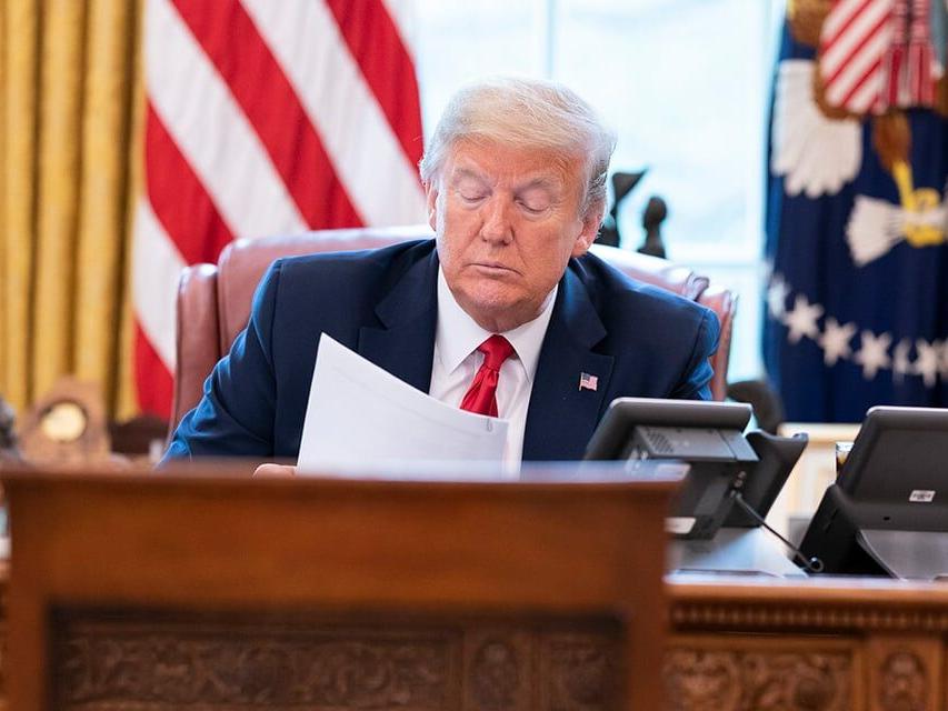 Judge blocks birthright citizenship order